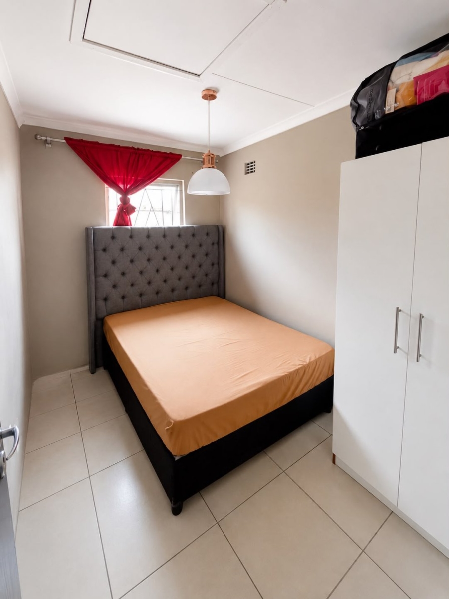 4 Bedroom Property for Sale in Delft South Western Cape